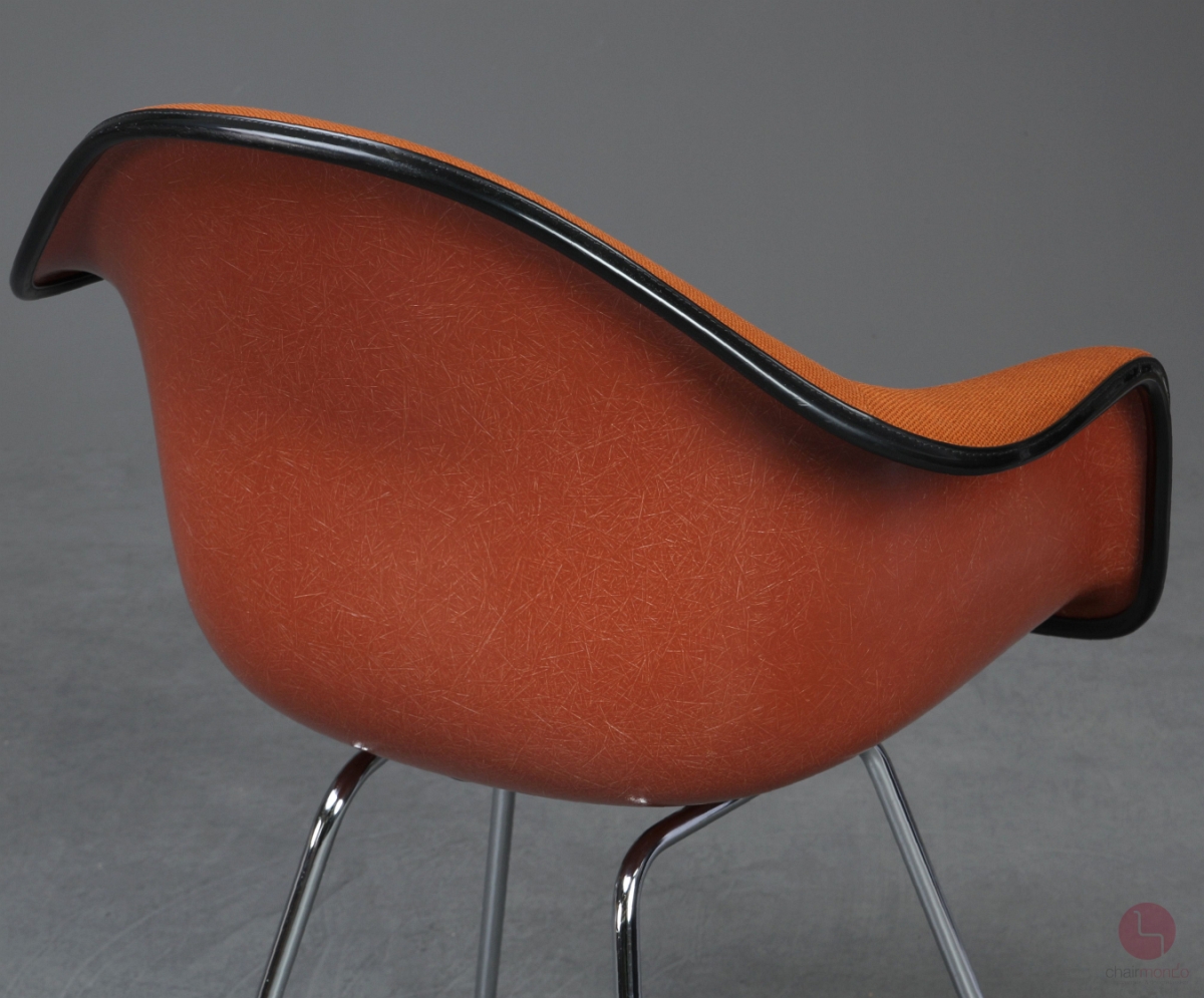 Vitra DAX Fiberglas Armchair in Orange 1970er Vintage mit Polster gebraucht