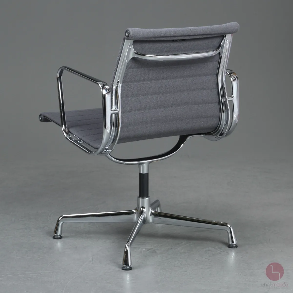 Vitra EA 107 Aluminium Chair Hopsak Grau gebraucht