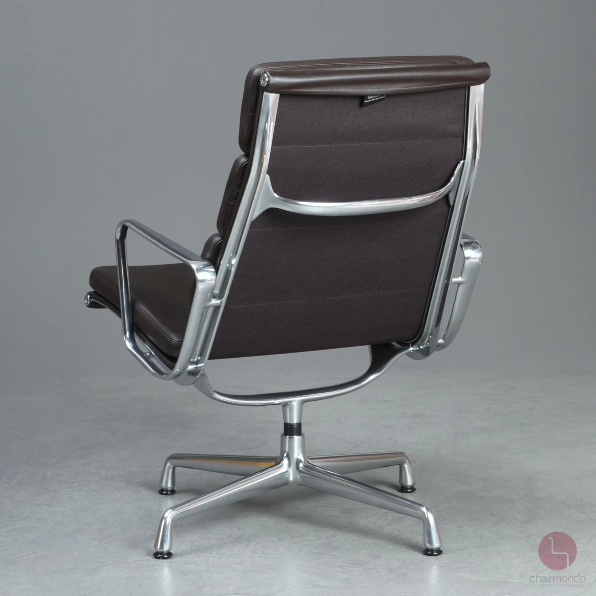 Vitra EA 216 Soft Pad Chair Leder Braun gebraucht