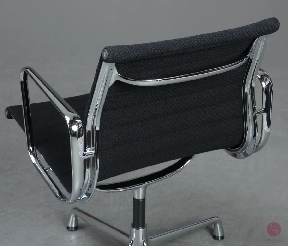 Vitra EA 108 Aluminium Chair Hopsak Schwarz gebraucht