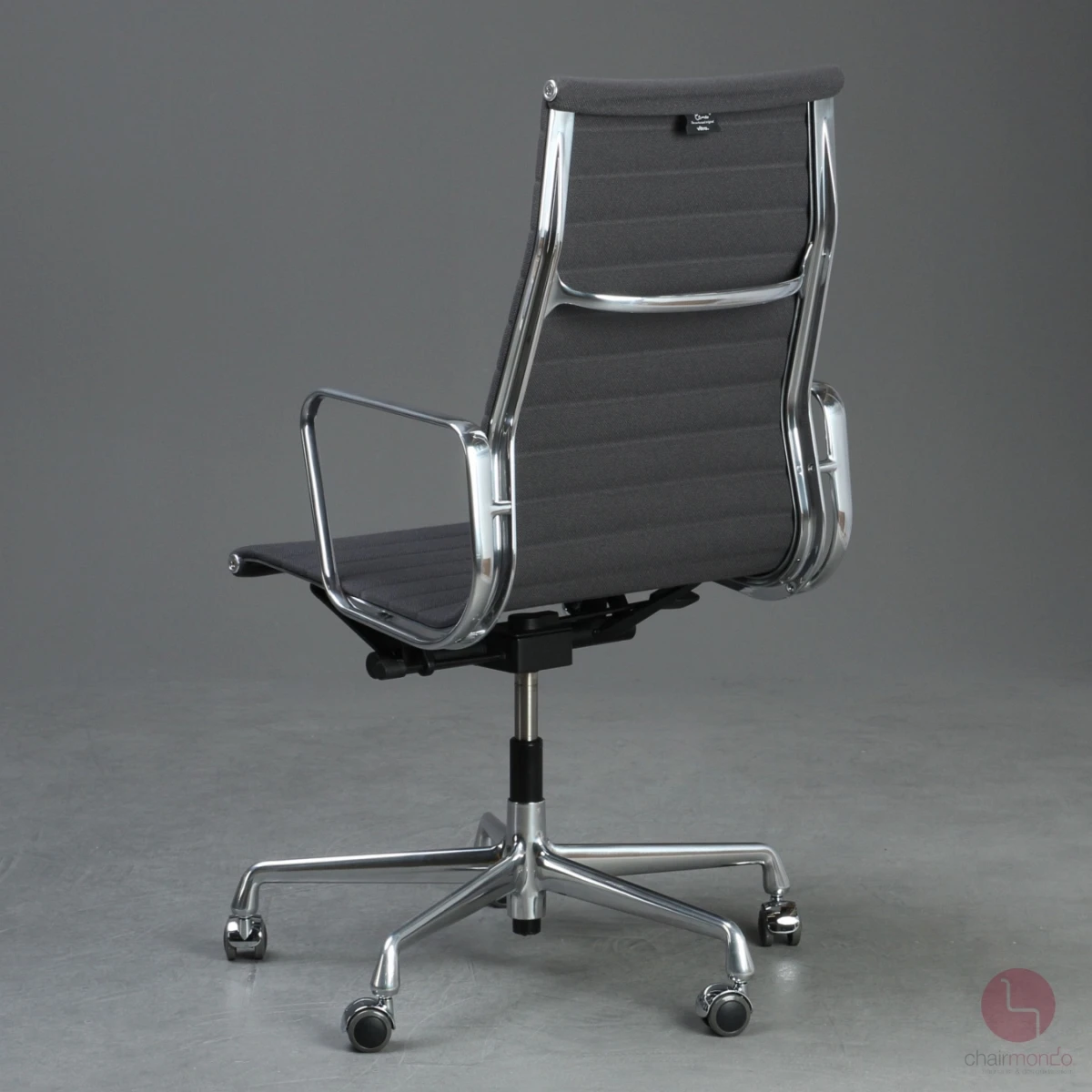 Vitra EA 119 Bürostuhl mit grauem Hopsak gebraucht