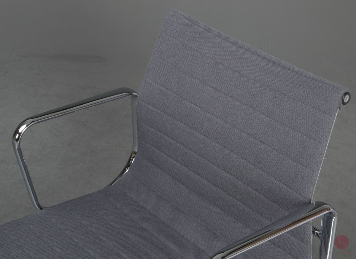 Vitra EA 107 Aluminium Chair Hopsak Grau gebraucht
