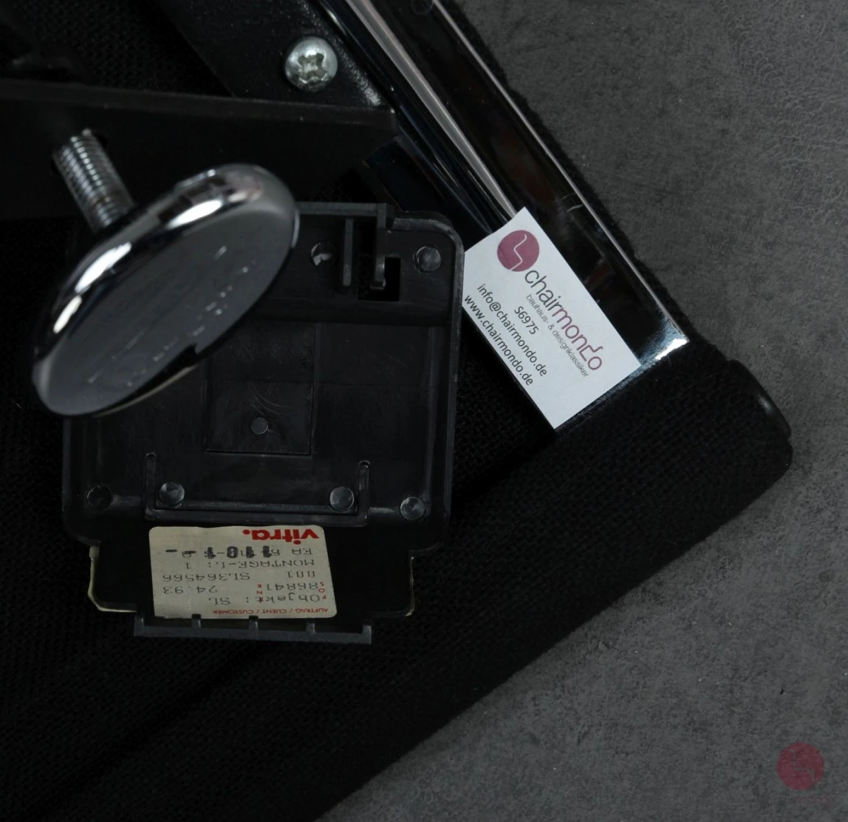 Vitra EA 117 Aluminium Chair Bürostuhl Hopsak Stoff Schwarz gebraucht