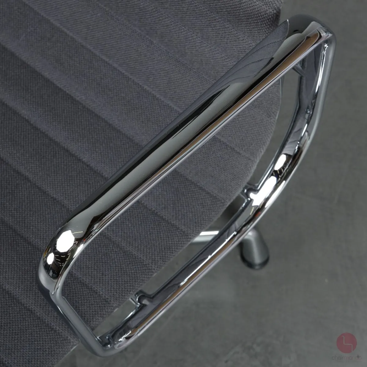 Vitra EA 107 Aluminium Chair Hopsak Grau gebraucht