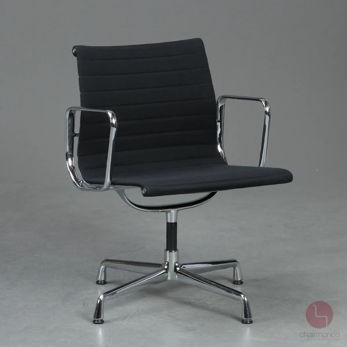 Vitra EA 108 Aluminium Chair Hopsak Schwarz gebraucht