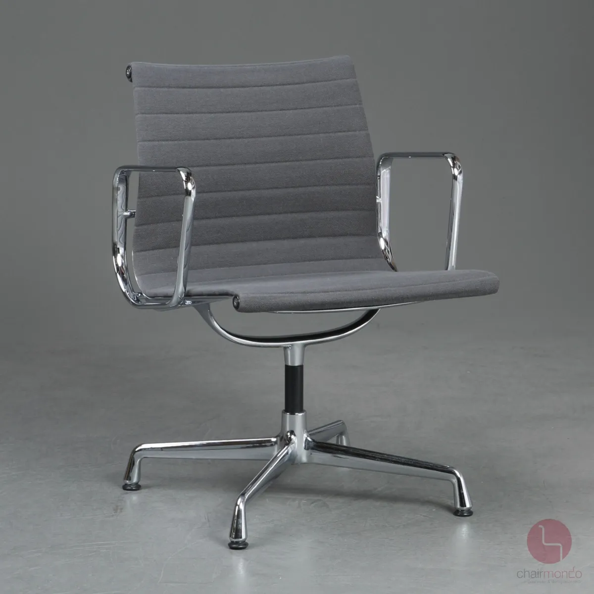 Vitra EA 107 Aluminium Chair Hopsak Grau gebraucht