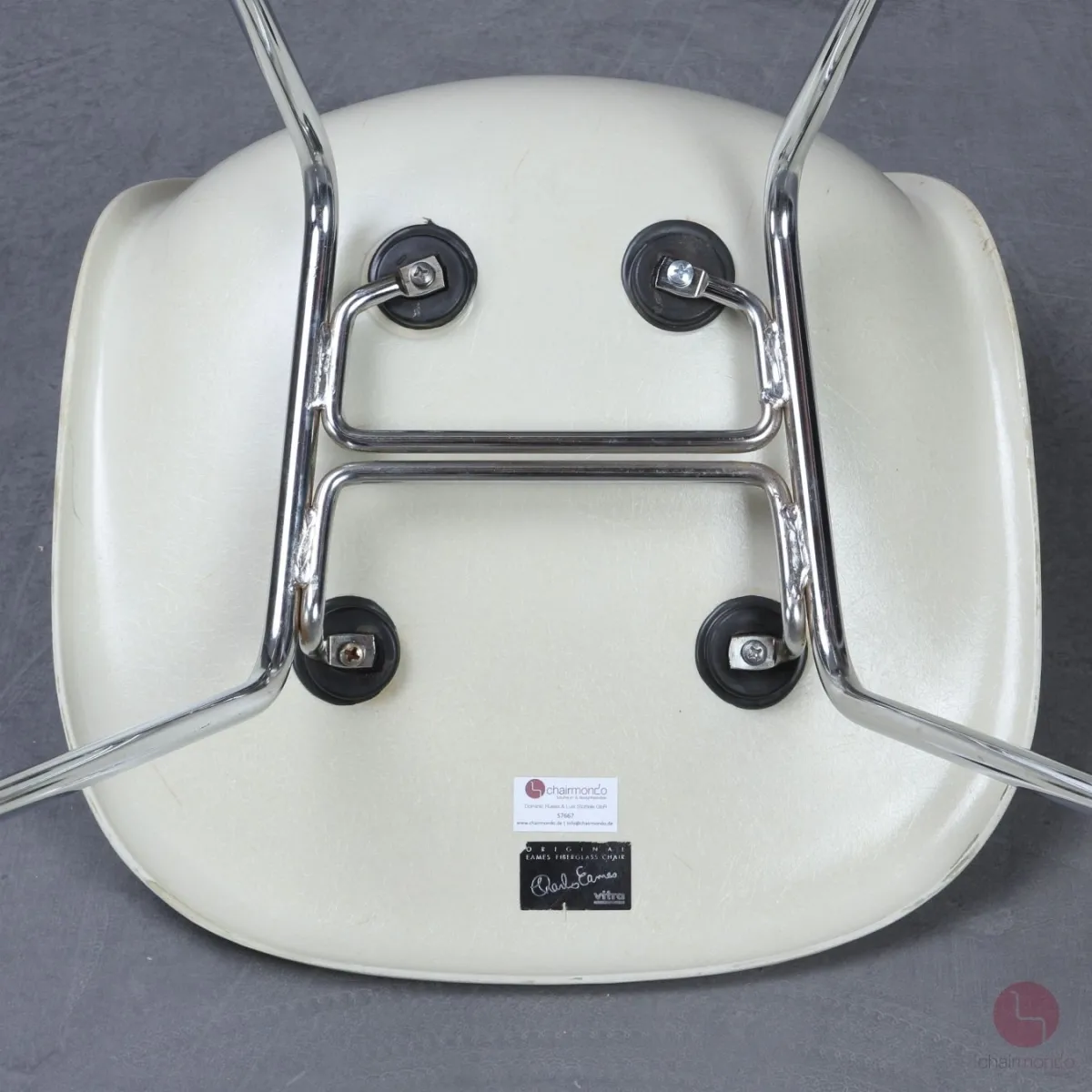 Vitra Eames Side Chair Beige Fiberglas DSX mit H-Base gebraucht