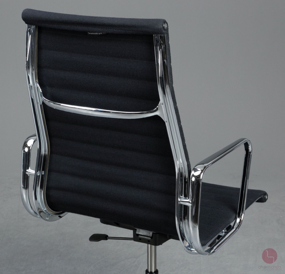 Vitra EA 119 Bürostuhl mit schwarzem Hopsak gebraucht