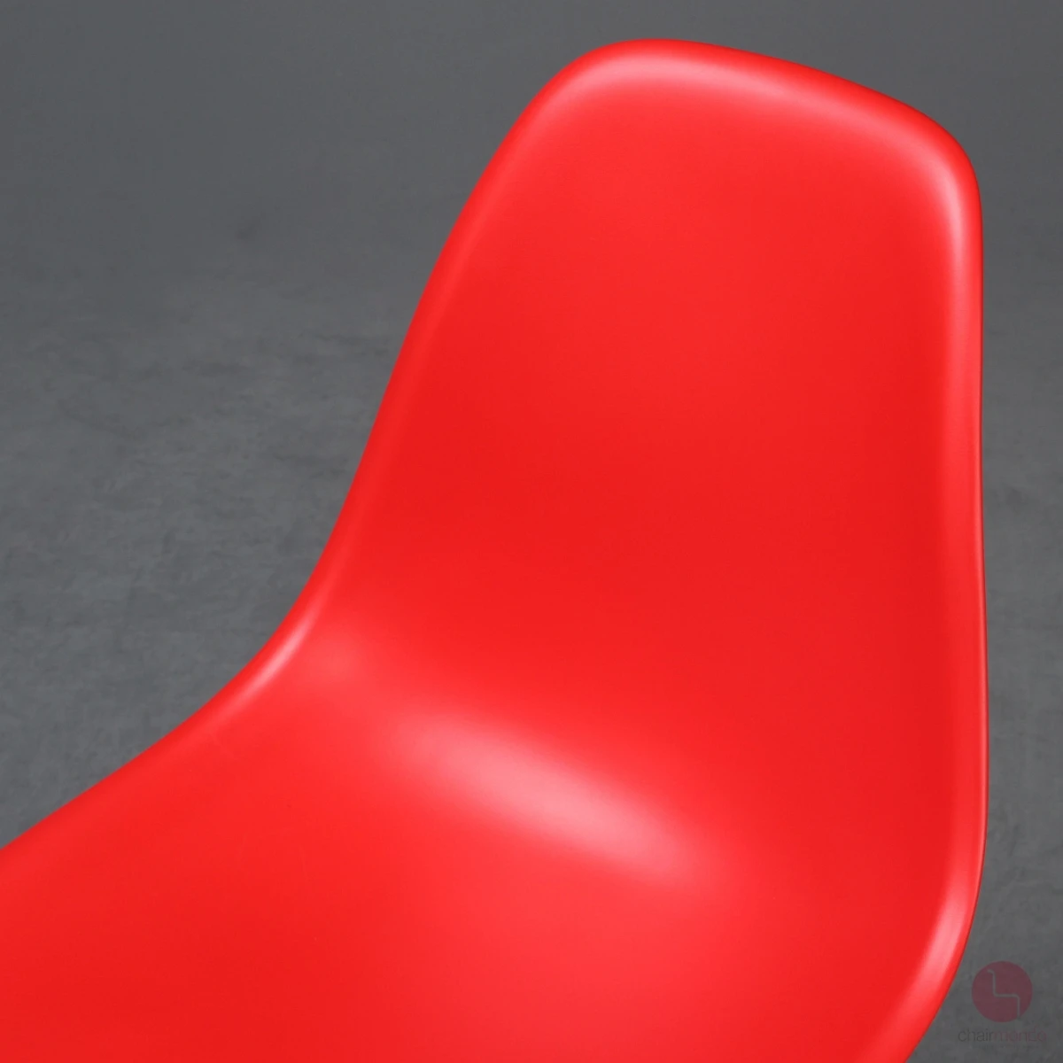 Vitra Side Chair DSW in Rot mit hellem Ahorn Gestell gebraucht