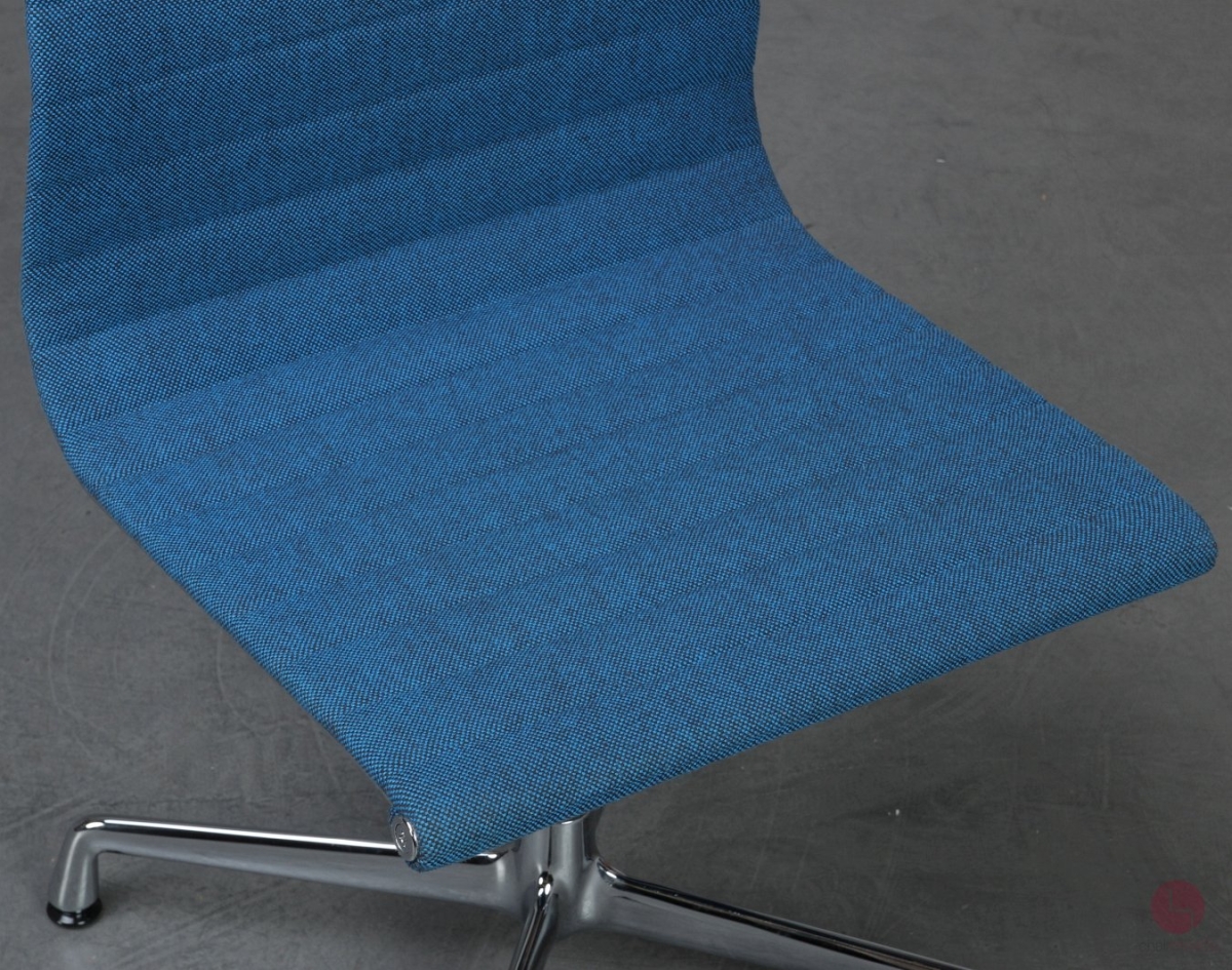 Vitra EA 101 Aluminium Chair Hopsak Blau gebraucht