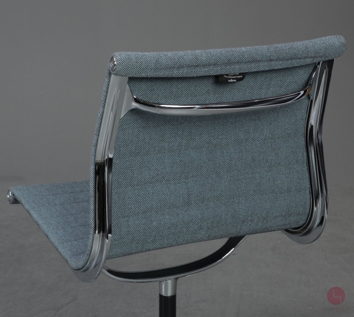 Vitra EA 101 Aluminium Chair Hopsak Eisblau gebraucht
