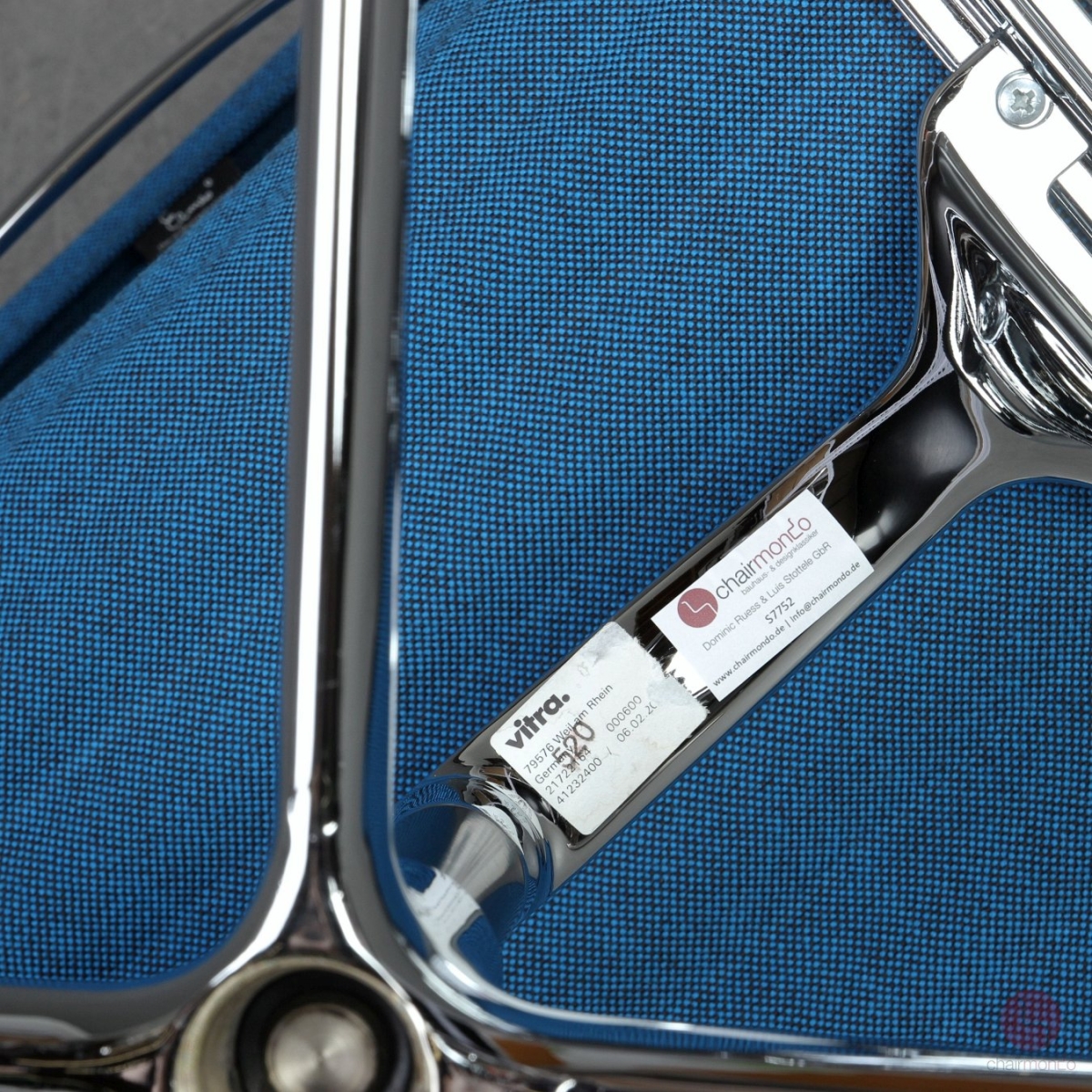 Vitra EA 104 Aluminium Chair Hopsak Blau gebraucht