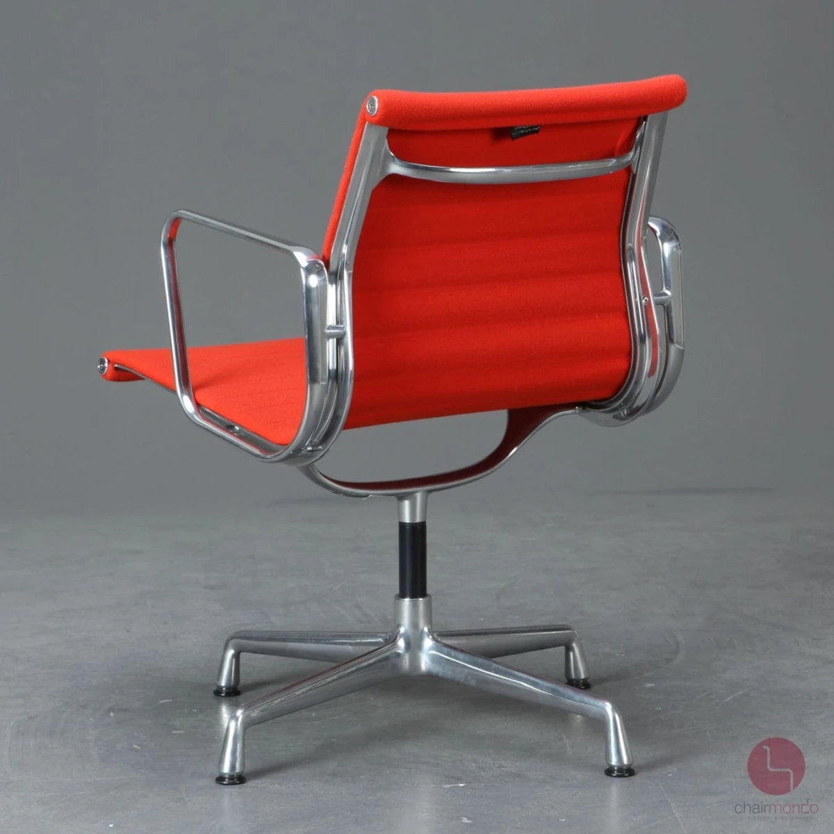 Vitra EA 108 Aluminium Chair Hopsak Rot gebraucht Vitra EA 108 Aluminium Chair Hopsak Rot gebraucht