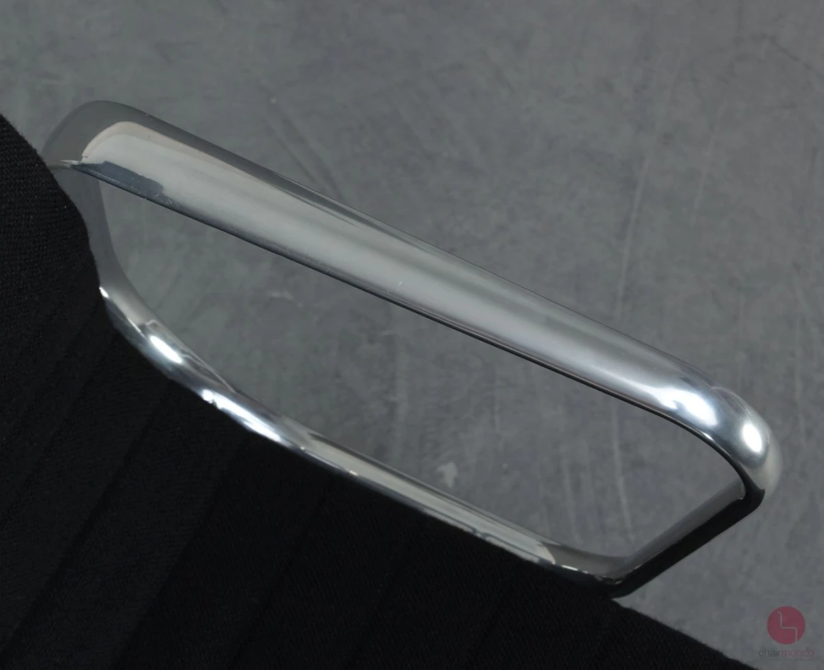 Vitra EA 108 Aluminium Chair Hopsak Schwarz Alu poliert gebraucht Vitra EA 108 Aluminium Chair Hopsak Schwarz Alu poliert gebraucht
