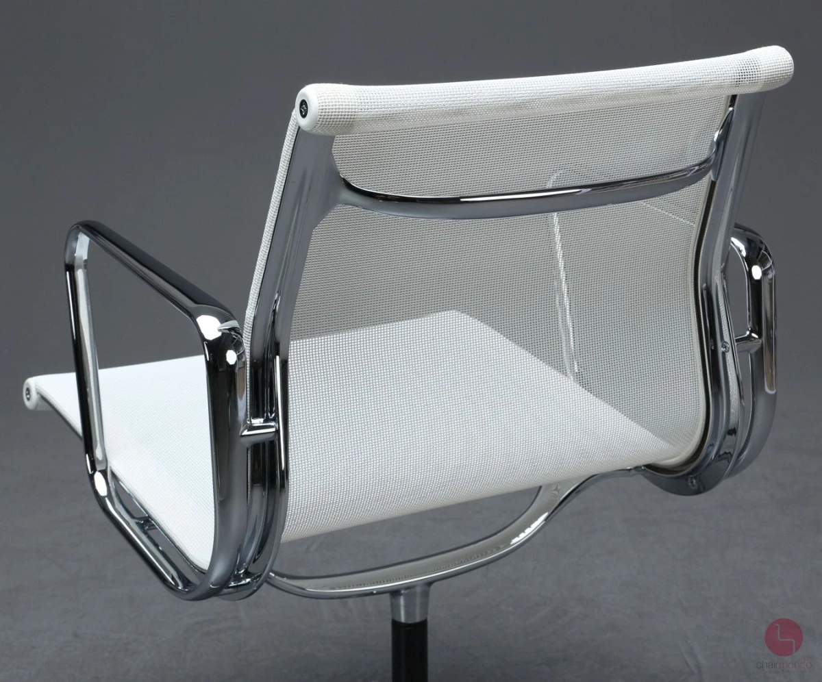 Vitra EA 108 mit weißem Netz Gestell verchromt gebraucht