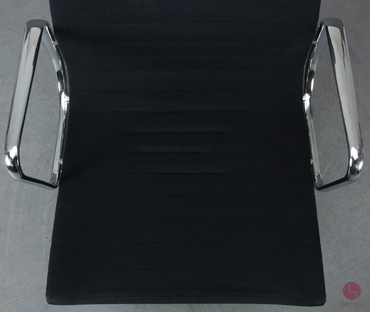 Vitra-EA-108-Hopsak-Schwarz-Vintage-gebraucht-Detailansicht-6 Vitra-EA-108-Hopsak-Schwarz-Vintage-gebraucht-Detailansicht-6