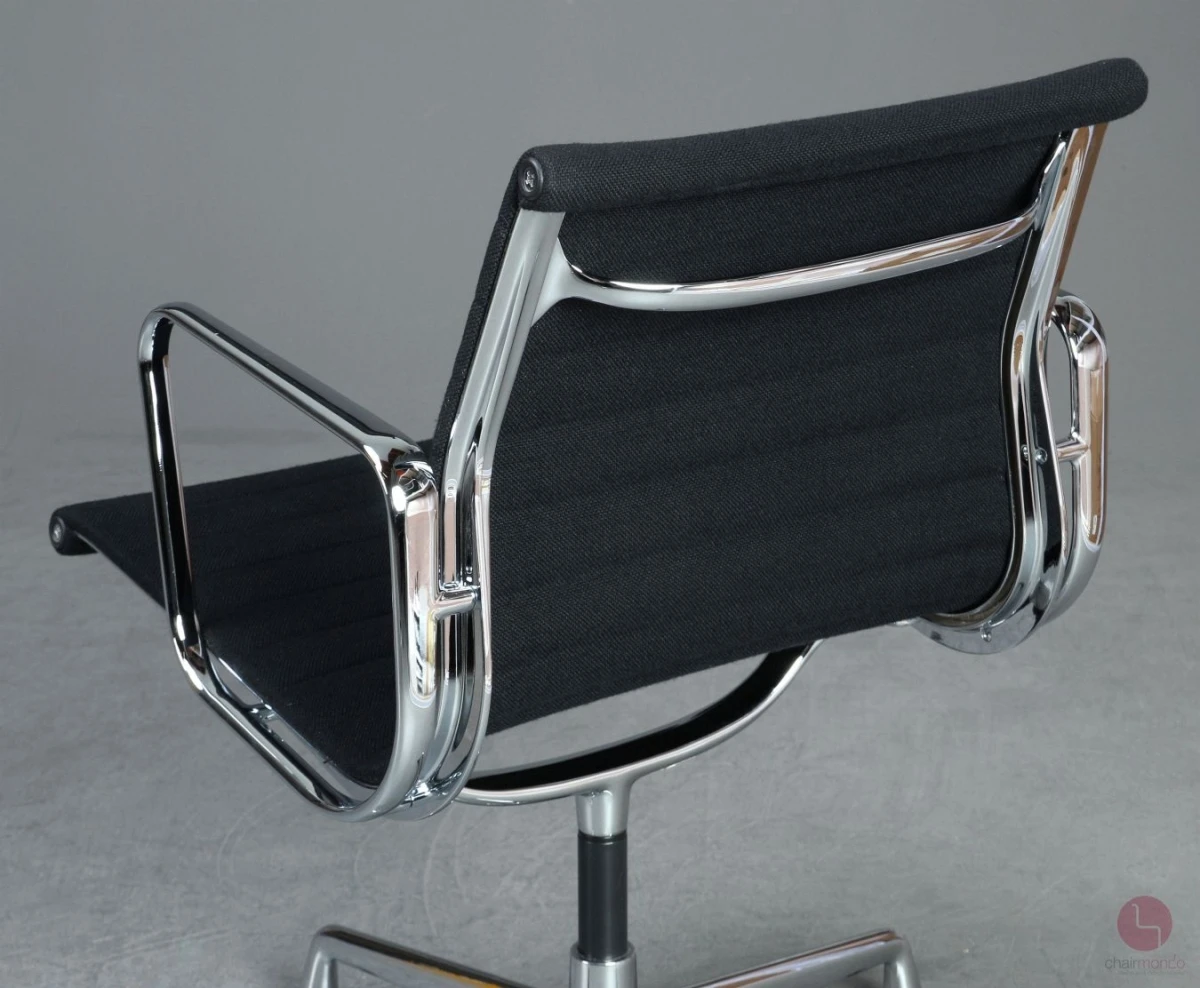 Vitra EA 108 Aluminium Chair Hopsak Schwarz gebraucht