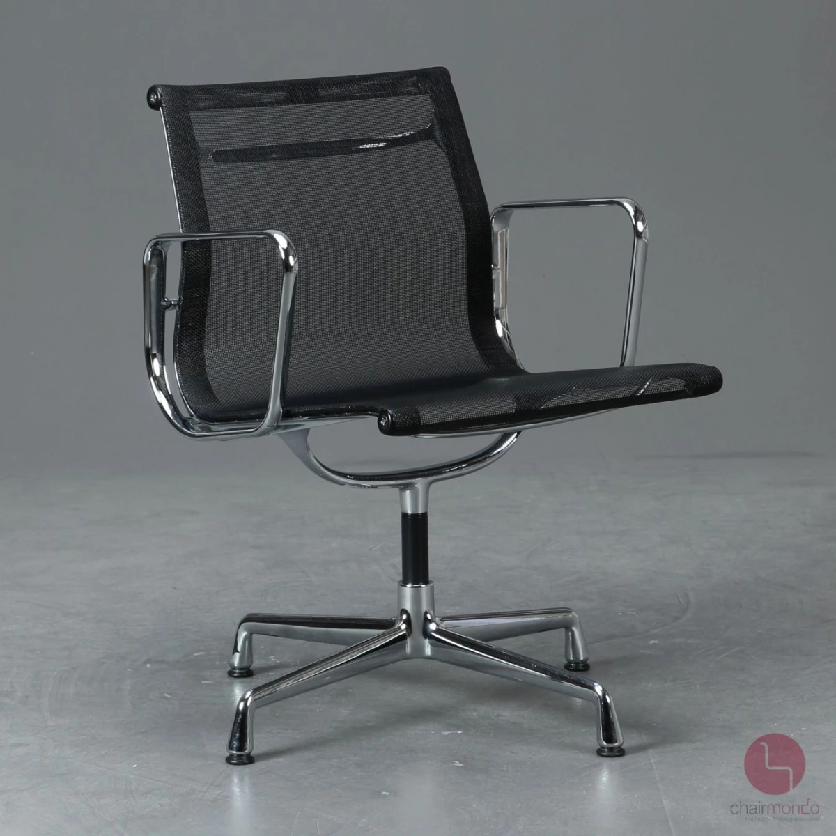 Vitra EA 108 Aluminium Chair Netzgewebe Schwarz gebraucht