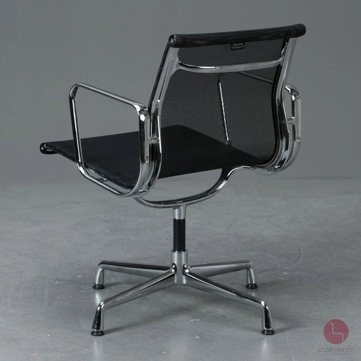Vitra EA 108 Aluminium Chair Netzgewebe Schwarz gebraucht Vitra EA 108 Aluminium Chair Netzgewebe Schwarz gebraucht