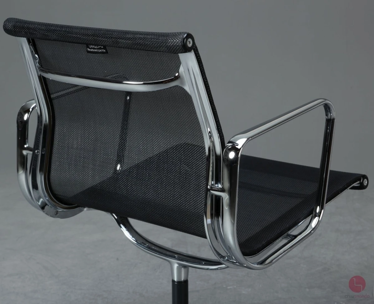 Vitra EA 108 Aluminium Chair Netzgewebe Schwarz gebraucht Vitra EA 108 Aluminium Chair Netzgewebe Schwarz gebraucht