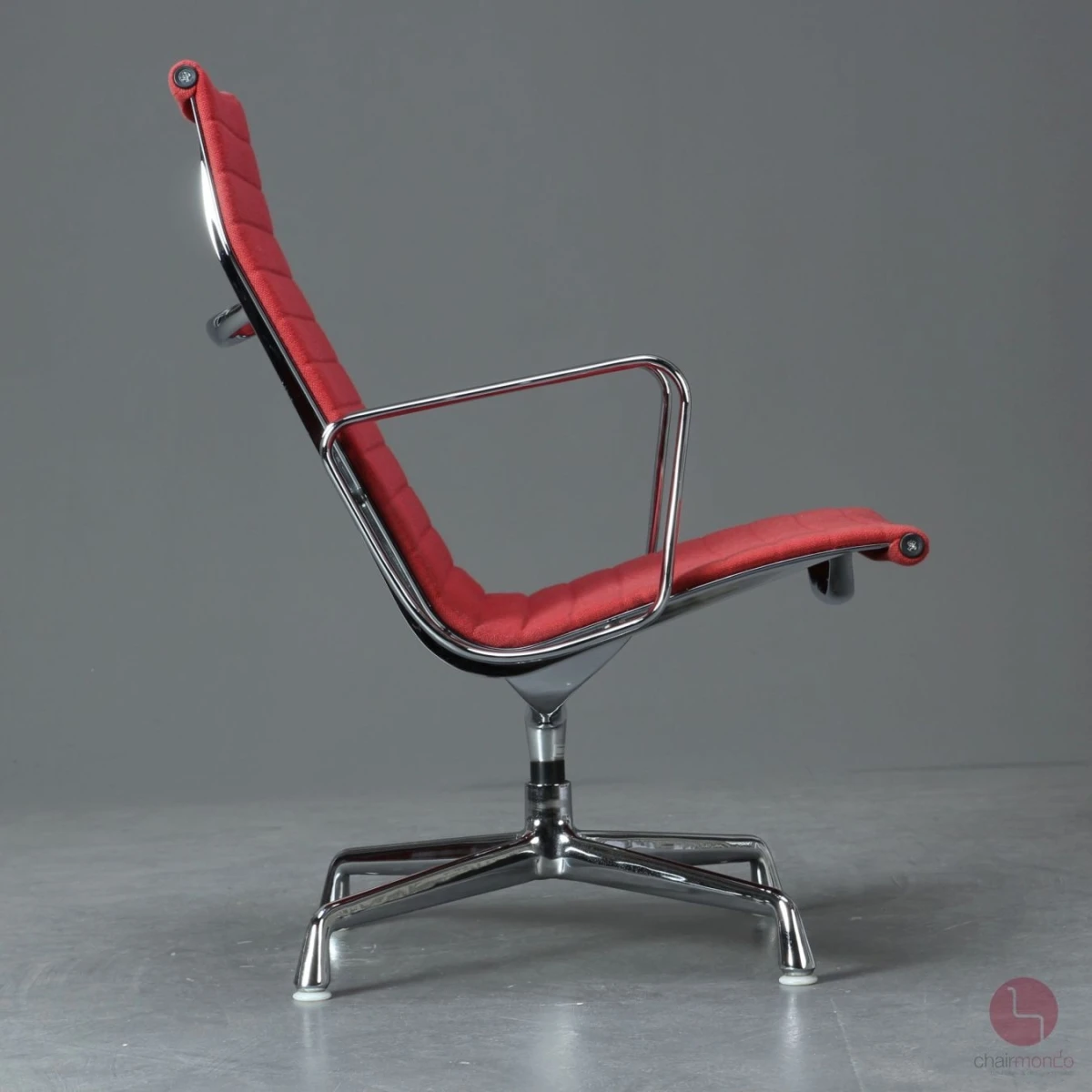 Vitra EA 115 Aluminium Chair Sessel Hopsak Himbeer Rot gebraucht
