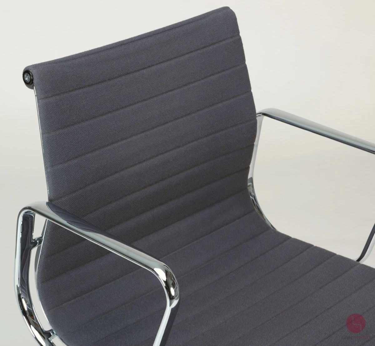 Vitra EA 117 Aluminium Chair Hopsak Grau gebraucht Vitra EA 117 Aluminium Chair Hopsak Grau gebraucht