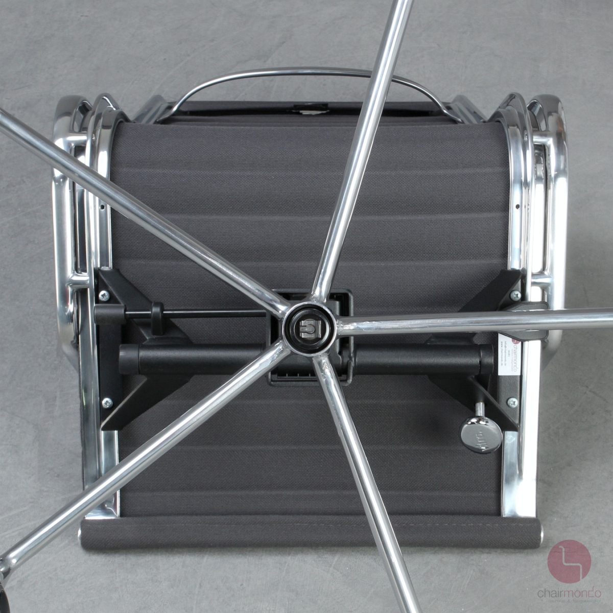 Vitra EA 119 Aluminium Chair Hopsak Grau Anthrazit gebraucht