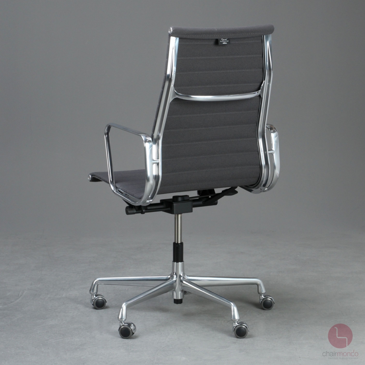 Vitra EA 119 Bürostuhl mit grauem Hopsak gebraucht