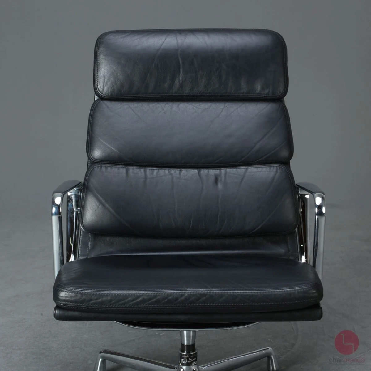 Vitra EA 215 Soft Pad Chair Lounge Sessel Leder Schwarz gebraucht Vitra EA 215 Soft Pad Chair Lounge Sessel Leder Schwarz gebraucht