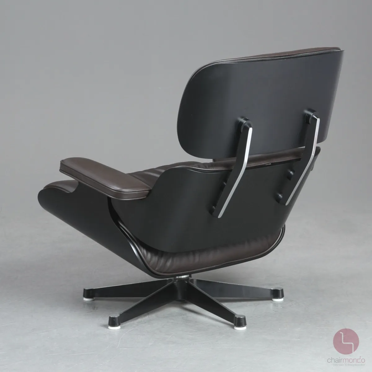 Vitra Eames Lounge Chair Schwarz mit dunkelbraunem Leder gebraucht