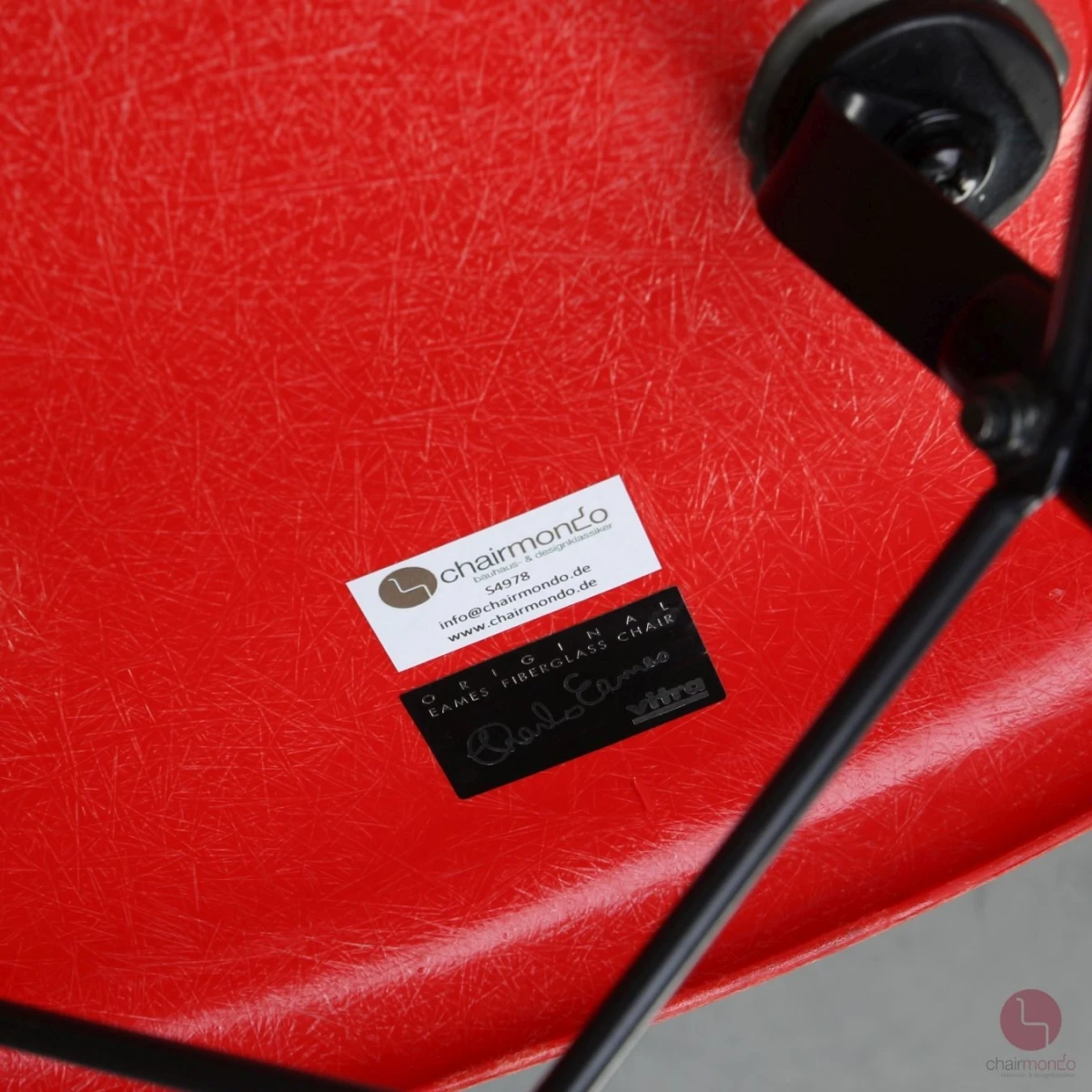 Vitra Eames DSW Side Chair Fiberglas Hermann Miller Rot Ahorngestell gebraucht Vitra Eames DSW Side Chair Fiberglas Hermann Miller Rot Ahorngestell gebraucht