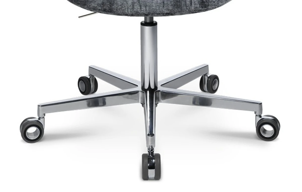 Wagner W-Club mit 5 Strahl Gestell Aluminium poliert