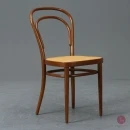 Thonet 214 Nussbaum Braun Bugholzstuhl mit Geflecht gebraucht